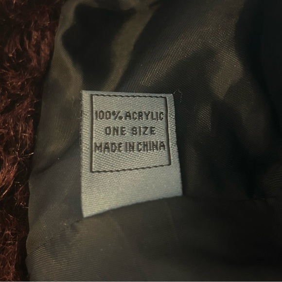 Vintage Goorin Brothers Bucket Hat Burgundy UNISEX Faux Fur Warm Fuzzy - Picture 7 of 10